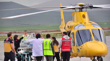 Ambulans Helikopter, Bir Günlük Bebeğin Hayatı İçin Hava Yolu ile Yardıma Uçtu