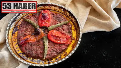 Antakya'nın geleneksel tepsi kebabı: lezzetin ötesinde bir kültürel miras