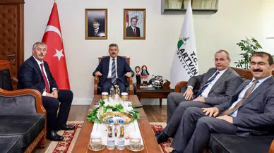 Artvin’de Eğitimde Üst Düzey Ziyaretler: Bakanlık Genel Müdürleri Valiyi Makamında Ziyaret Etti