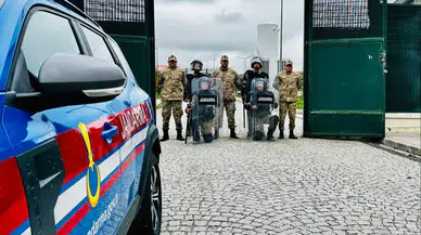 Erzurum'da düzensiz göçmenlere yönelik operasyon: 53 kişi yakalandı, 4 organizatör gözaltında