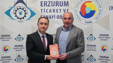 Dr. Fındıkçı, ETSO Başkanı Özakalın'ı ziyaret ederek dostluk ve fikir alışverişinde bulundu