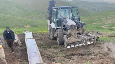 Köprüköy Belediyesi'nden Hayvancılığa Destek: Ortaklar Mahallesi'ne Hayvan Sulukları Kuruldu