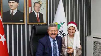 Vali Dr. Turan Ergün, “Dilimizin Zenginlikleri” Projesi Kapsamında Öğrencileri Ağırladı