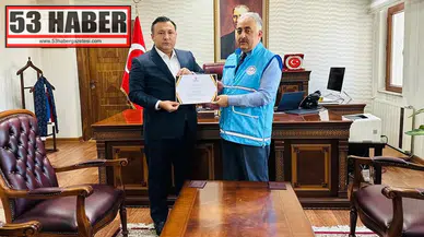 Palandöken Kaymakamı Yusuf Durani Dinç’ten “Kurbanını Paylaş, Kardeşinle Yakınlaş” Kampanyasına Destek