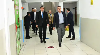 Millî Eğitim Bakanı Yusuf Tekin’den Erzurum’da Bayram Ziyareti