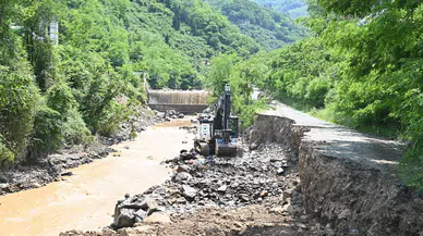 DSİ Ekiplerinden Trabzon’da Aralıksız Sel Müdahalesi ve Arama Kurtarma Desteği