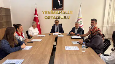 Artvin'de Yenimahalle Ortaokulu'nda Eğitim Semineri Gerçekleştirildi