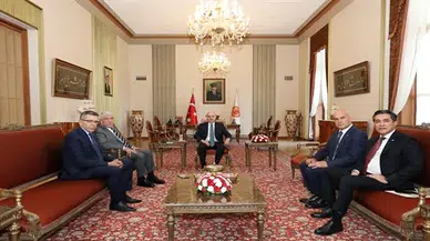 Kurtulmuş, İYİ Parti heyetini kabul etti: Dervişoğlu ve grup başkan vekilleri katıldı