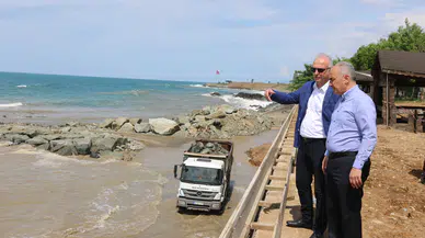 Rize'de Başkan Metin, yatırım projelerini inceledi ve bisiklet yolu ile plajı geliştirme adımlarını vurguladı