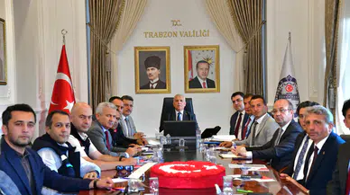 Trabzon'da Afet Yönetimi Toplantısı: Sel Felaketi ve Gelecek Planları Ele Alındı