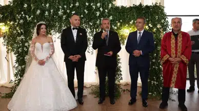 Rize ve Ardahan Valileri, Yumurtalık'ta nikah törenine katıldı