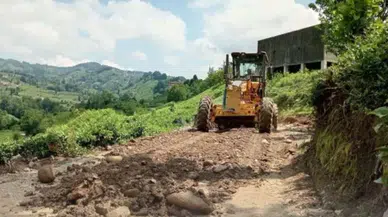 İyidere’de Çay Yolları Onarılıyor: Üreticilere Kolaylık Sağlanıyor