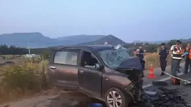 İzmir'de zincirleme kazada 5 kişi hayatını kaybetti, 2 yaralı var