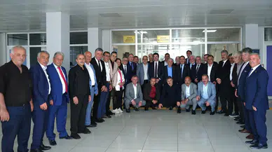 Ortahisar'da muhtarlar bayramlaşarak yerel dayanışmayı güçlendirdi