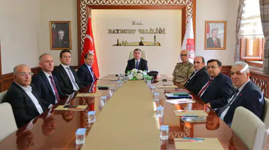 Sahipsiz Hayvanlar İçin Yeni Stratejiler Belirlendi, Sağlık ve Güvenlik Üzerine Toplantı Yapıldı