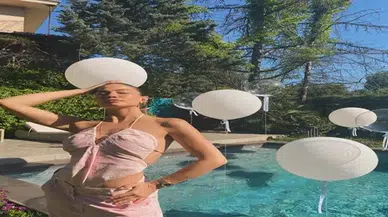 Demet Özdemir, Eşref Rüya'da düğün şahitliği yaparak modaseverlerin dikkatini çekti!