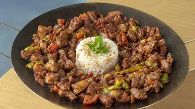 Bayram Sofralarının Tadı Efsanevi Sac Kavurma Nasıl Yapılır?