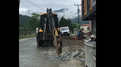 Borçka’da Altyapı ve Kentsel Düzenleme Çalışmaları Devam Ediyor