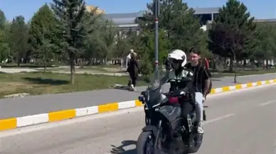 Polis, Kimliğini Unutan Öğrenciyi Sınavına Zamanında Ulaştırdı