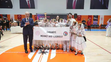 Ümraniye'de Gerçekleşen Halk Oyunları Yarışması'nda 270 Öğrenci Büyüledi!
