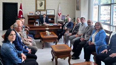 Murgul’da Bayramlaşma Töreni: Kaymakam Zafer Şahin’den Protokol Ziyareti