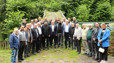 Rize Meclis Başkanı Büyük, Tunca'da muhtarlarla buluşarak yerel sorunları dinledi ve yatırımları değerlendirdi