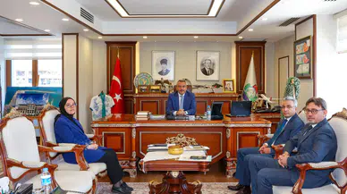 Rize Valiliği, projeleri değerlendirerek kamu hizmetlerini iyileştirme yollarını masaya yatırdı