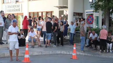 Manavgat Belediyesi'nde 'rüşvet' ve 'yolsuzluk' skandalı! Başkan Kara gözaltına alındı