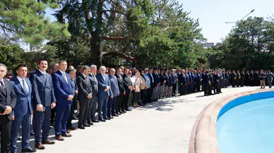 106. Erzurum Kongresi, Havuzbaşı Kent Meydanı'nda Büyük Bir Coşkuyla Kutlandı