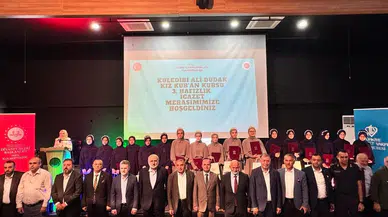 Hopa'da Hafızlık Coşkusu: Kuledibi Ali Dudak Yatılı Hafızlık Kız Kur’an Kursu’nda 3. İcazet Merasimi Gerçekleştirildi
