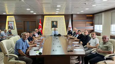 Köy Muhtarları Toplantısı'nda Hopa'nın ihtiyaçları ve projeleri masaya yatırıldı