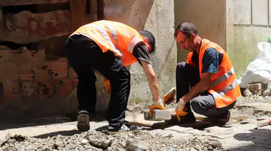 Hopa'da Altyapı ve Çevre Düzenleme Çalışmaları Hız Kazandı
