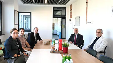 Trabzon Valisi KTÜ AR-GE merkezlerini ziyaret ederek yerli üretime destek vurgusu yaptı
