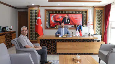 İlçe Milli Eğitim Müdürü Mahmut Temir'den duygusal veda ziyareti ve eğitimdeki katkıları değerlendirildi