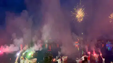 Samsunspor 60. Yılını Meşale Gösterisiyle Kutladı, Renkli Anlar Yaşandı