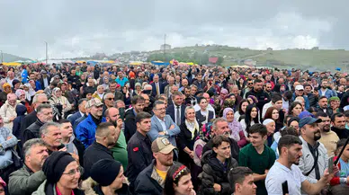 BAŞKAN GENÇ LİŞER’DEN BEYPINARI’NA HİZMETLE YÜRÜYORUZ