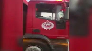 Serik'te Otobüs, Kırmızı Işıkta Bekleyen Midibüse Çarptı: 5 Yaralı