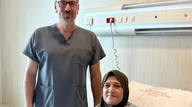 Mersin'de Iraklı hasta, diz ağrısına hastanede çözüm buldu!