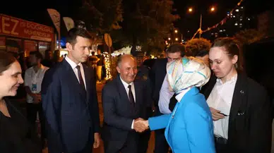 Bakan Göktaş, 51. Uluslararası Arhavi Kültür ve Sanat Festivali’ne Katıldı