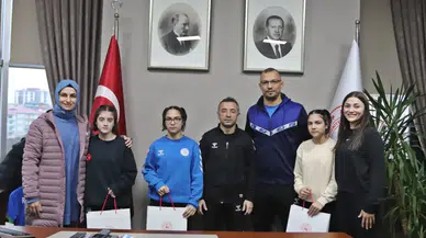 Yıldız Kadınlar Milli Takım Kampında Rize Rüzgârı: Azrasu Kar ve Semanur Acar Gurur Veriyor