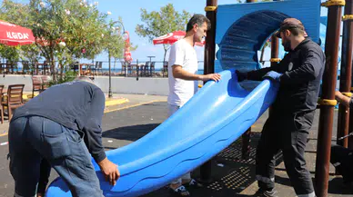 Akçaabat Belediyesi Darıca Mahallesi’ndeki Çocuk Parkını Yeniliyor