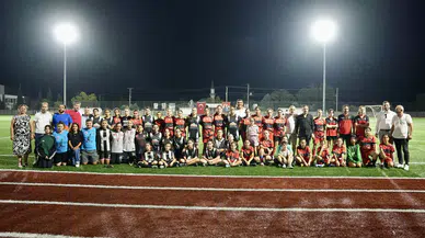 Kemalpaşa'da U-11 Futbol Turnuvası'nda Turgutlu 1922 FSK Şampiyon Oldu