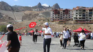 Yusufeli’nde Geleneksel Uçurtma Şenliği Coşku İle Gerçekleşti