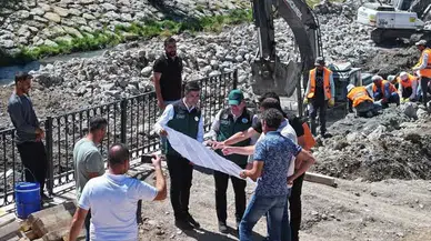 DSİ 22. Bölge Müdürlüğü Gümüşhane’de Taşkın Kontrol Çalışmalarını Sürdürüyor