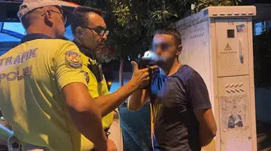 Aydın'da ehliyetsiz sürücü alkollü araçla 3 araca çarptı, kaza sonrası tehditler savurdu