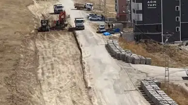 Bayburt’ta Yol Genişletme Çalışmaları Hafta Sonu da Sürüyor