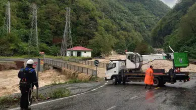 Çoruh EDAŞ, Sel Felaketi Sonrası Hızla Onarım Çalışmalarına Başladı