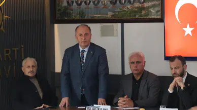 AK Parti Arhavi'de Genişletilmiş İlçe Divan Toplantısı ile Hedefler Belirlendi