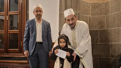 Ara Tatilini Camide Geçiren Öğrencilere Ödül Töreni Düzenlendi