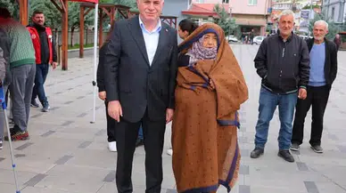 Bayburt'ta "Yürüyerek Gençleşiyoruz" etkinliği: Vali Eldivan ve Başkan Memiş büyüklerle yürüdü